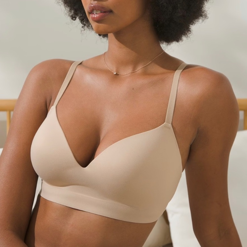 Ultra Comfy Soma Enbliss Wireless Bra in Warm Amber